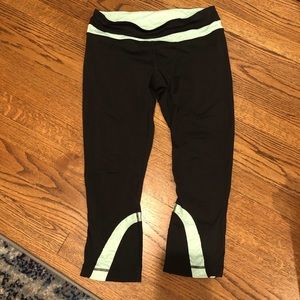 Lululemon cropped leggings